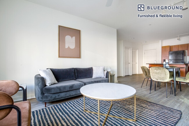 250 Bellevue Way NE Unit SI FL2-ID221