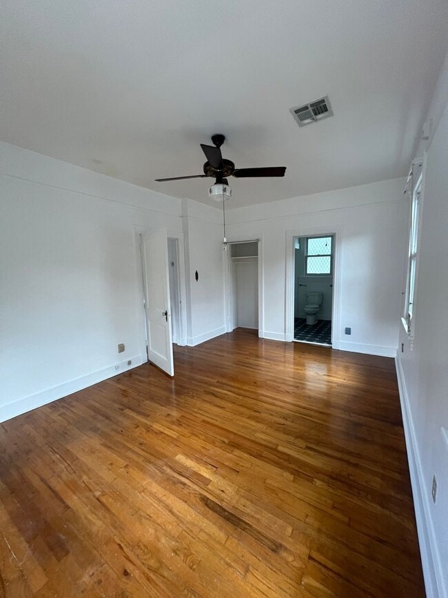 Photo - Newly Renovated 3 Bed, 2 Bath Near Campus Unit E - Rear