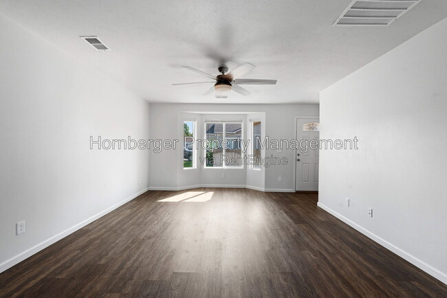 Photo - 14412 E Heroy Ln