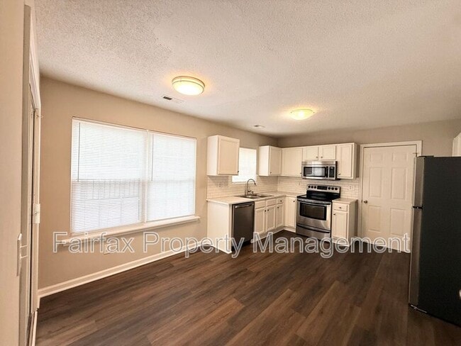 Photo - 201 Ridge Lake Dr