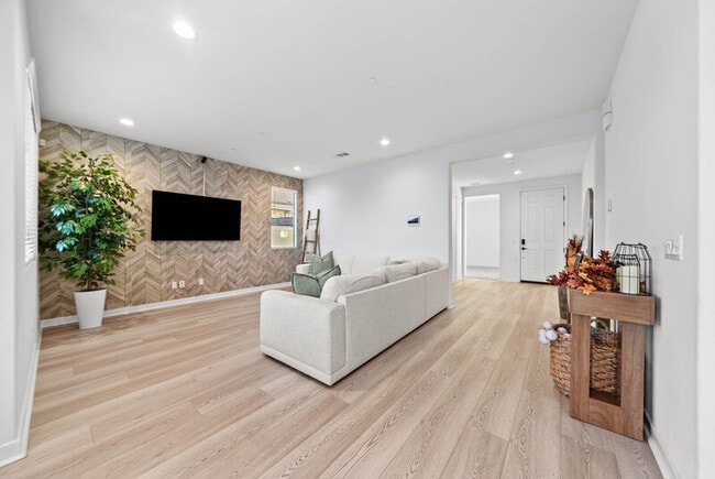 Photo - 29963 Blueridge Ct