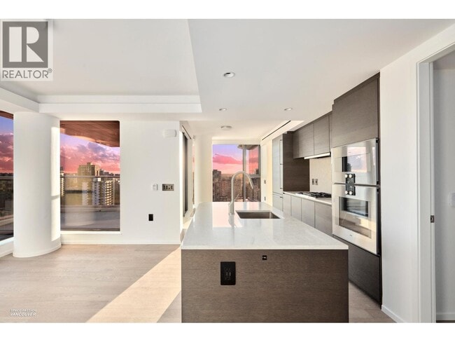 Photo - 1408 Robson St Unit 170X