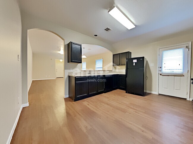 Photo - 21535 Micheala Way