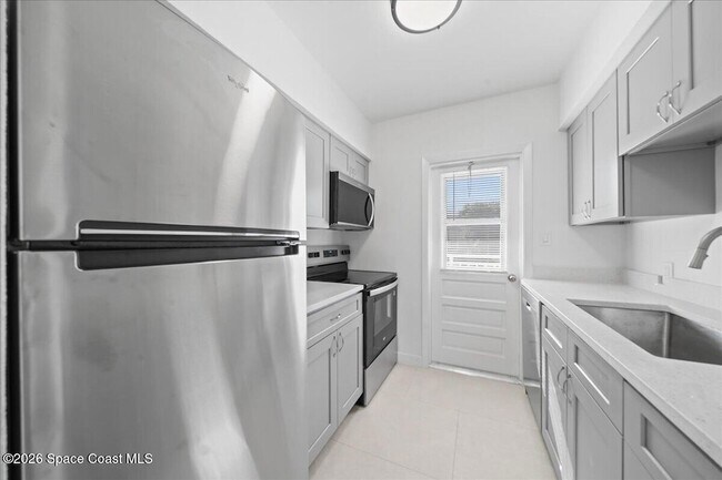 Photo - 154 Crescent Beach Dr Unit 7