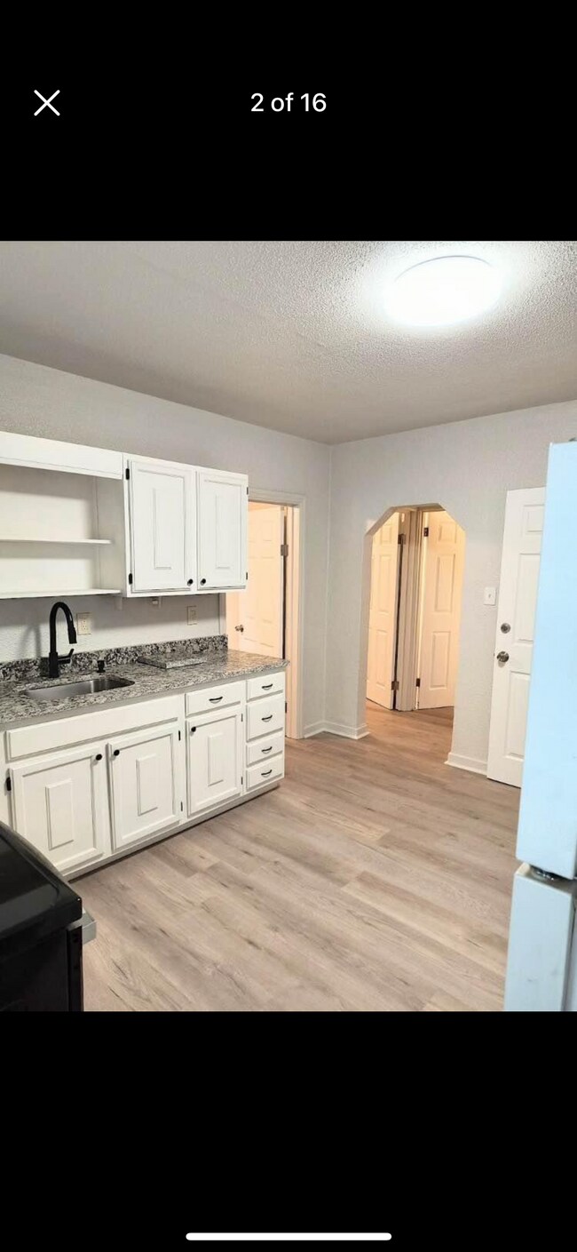 526 Millers Run Rd Apartments PA