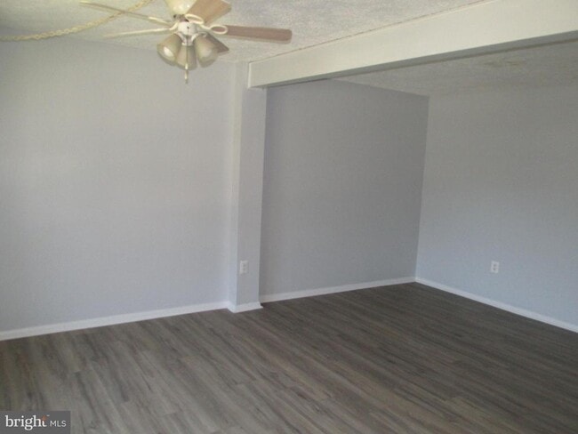 Building Photo - 4906 Berryhill Cir