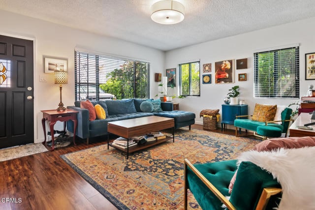 Photo - 4136 Baywood St