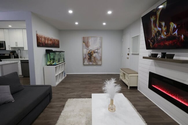 Photo - 2912 Kings Chapel Rd Unit 5