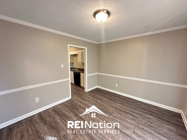 CORDOVA COVE CHARMER! 3BR/2BA | High Ceilings & Brick Fireplace | 2-Car Garage!