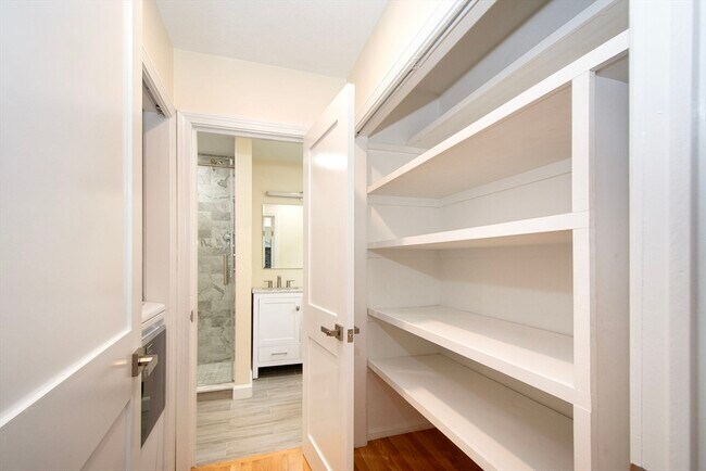 Photo - 62 Spring St