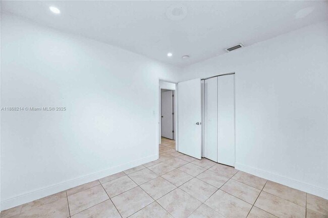 Photo - 3230 NW 171st Ter # House MIAMI GARDENS, F...