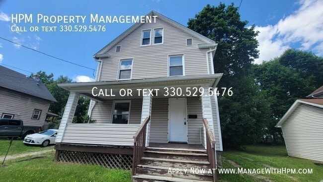 Building Photo - 1133 5th Ave