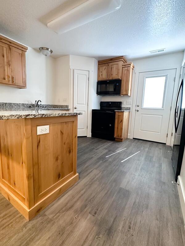 Photo - 436 N 2650 W