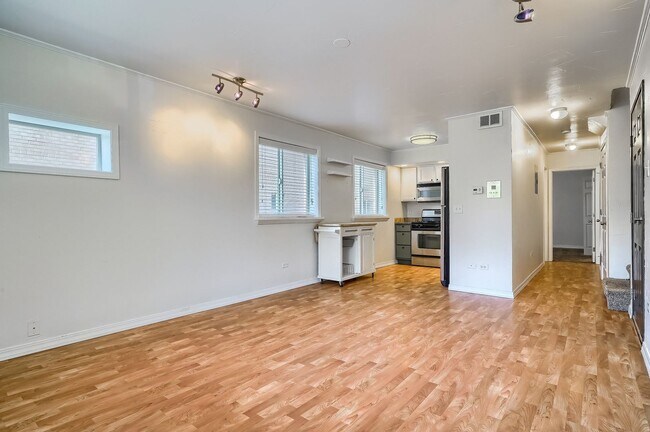 Photo - 3 Bed / 2 Bath Capitol Hill Condo | 2 Parking Spaces | Balcony | Walk Score 95