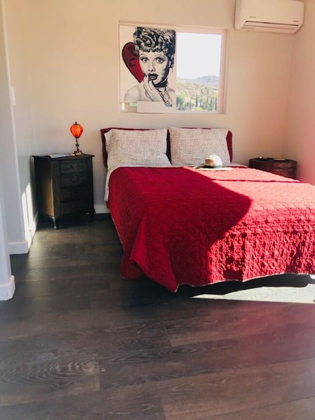 Photo - 1801 Carob Tree Ln