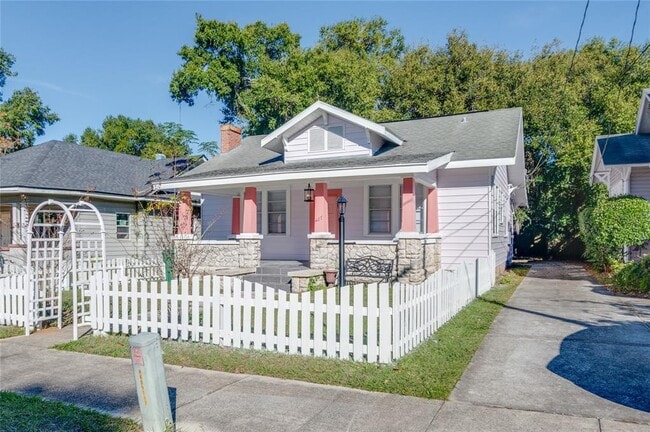 Photo - 427 E Washington Ave