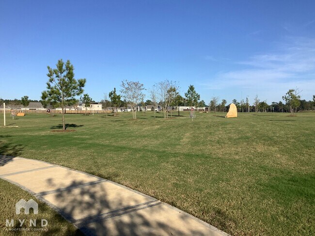 Photo - 15475 Maple Ter Dr