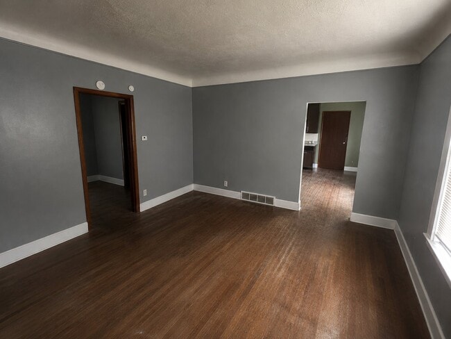 Photo - 7006 Clement Ave Unit 3