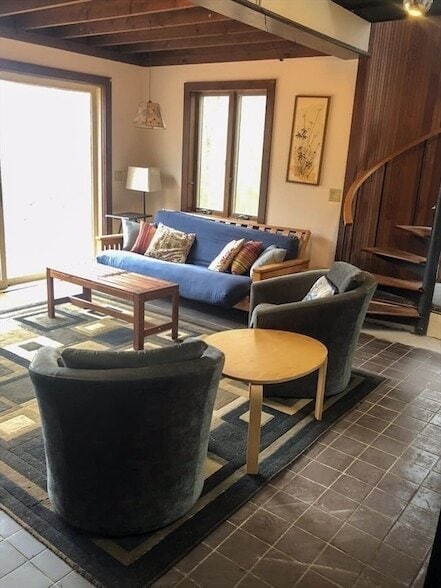 Photo - 53 Towhee Rd