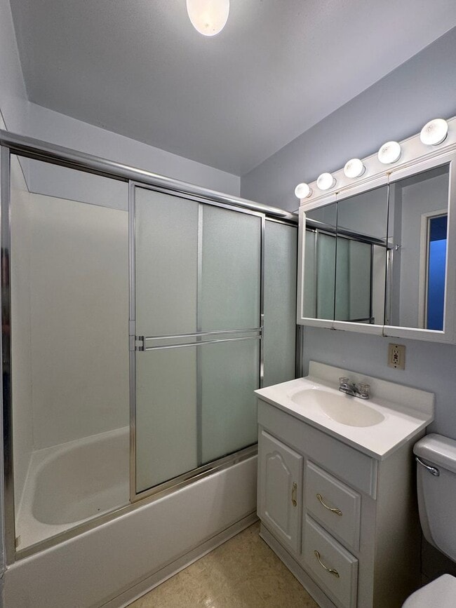 Photo - 410.5 N Pearl St Unit 2