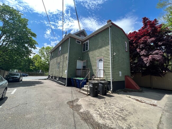 Photo - 735 Somerville Ave Unit 1