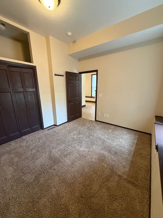 Photo - 943-943 W Granite St Unit 941- 943 W Granite