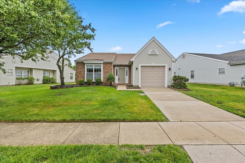 Photo - 408 Elderberry Court