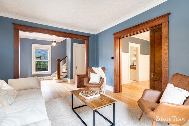 Photo - 240 Calkins Ave SE