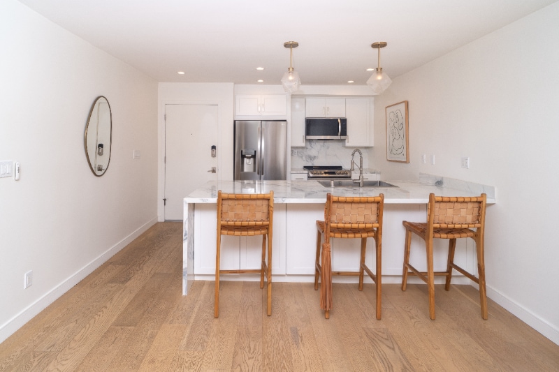 Photo - 750 Kings Rd