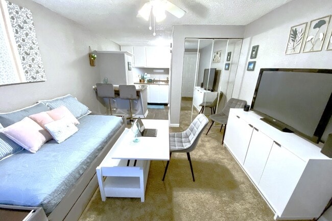 Photo - Bentwood Apartments