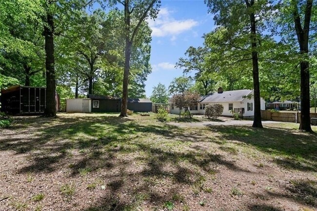 Photo - 2654 Elsinore St
