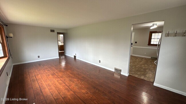 Photo - 113 Southview Terrace