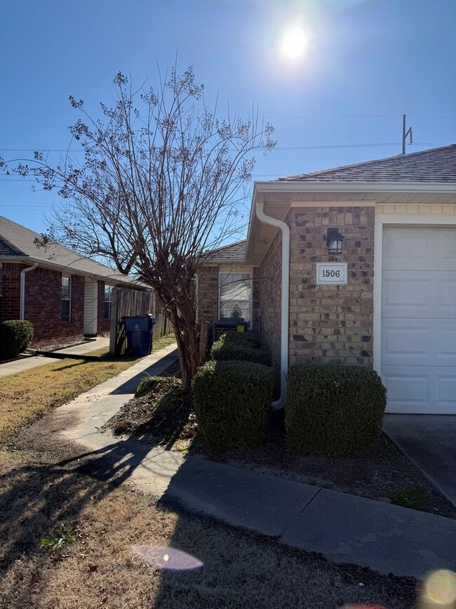 Photo - 1504 Fianna Pl Ct Townhome