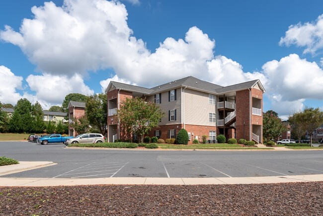 Photo - Hey Asheboro....1 Bedroom 1 Bath $1099/mo ...