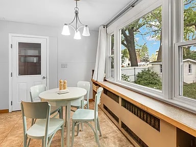 Photo - 14 Bellegarde Ave