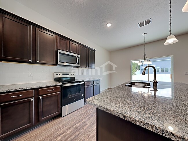 Photo - 1305 Mount Logan Dr