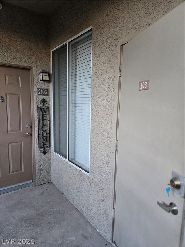 Building Photo - 4400 S Jones Blvd Unit 2103