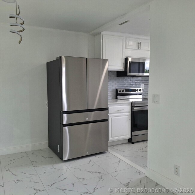 Photo - 2739 Emory Dr W Unit J