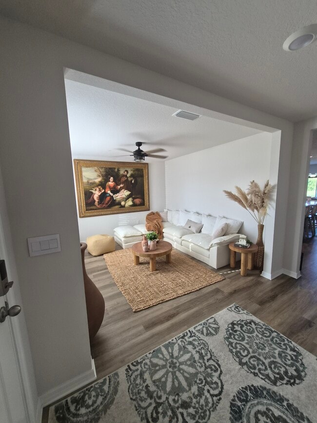 Photo - 3912 112th St E