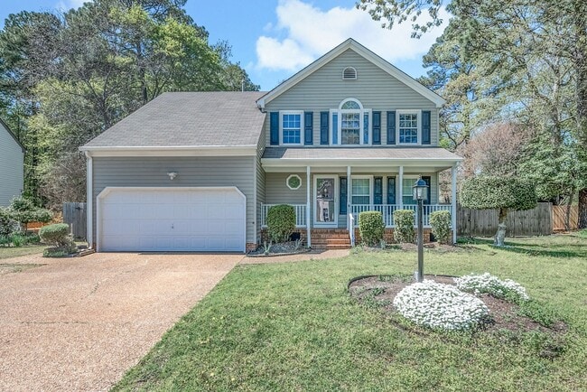 Photo - 304 Lynn's Way Yorktown VA 23962: Freshly Painted Updated Photos Coming !