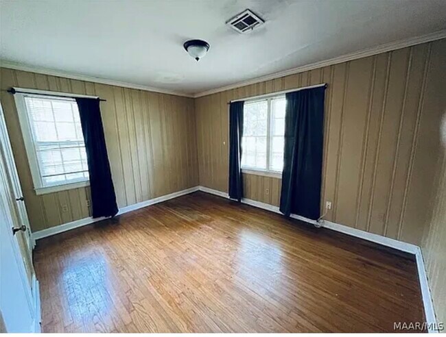 Photo - 2069 Gorgas St