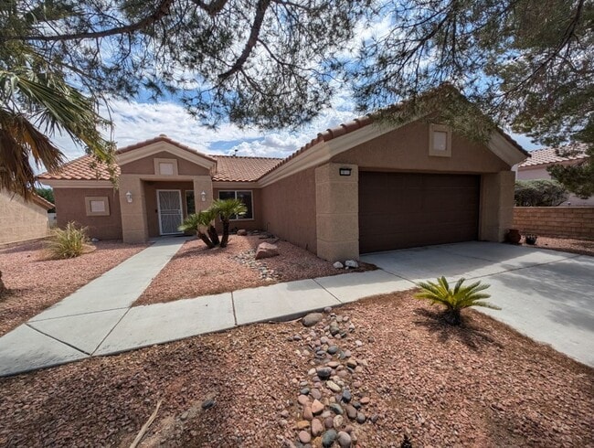 Building Photo - 10113 Cresent Creek Dr Rental