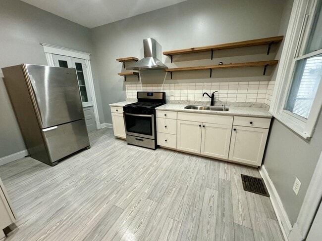 Photo - Charming 1-Bedroom Home in the Heart of Bellevue, KY