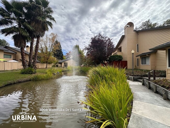3008 Woodlake Dr