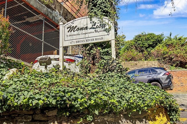 Photo - 671 Bronx River Rd Unit 6k