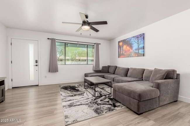 Photo - 6628 E Avalon Dr