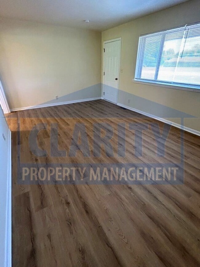 Photo - Three bedroom ranch-style home in Chattanooga!