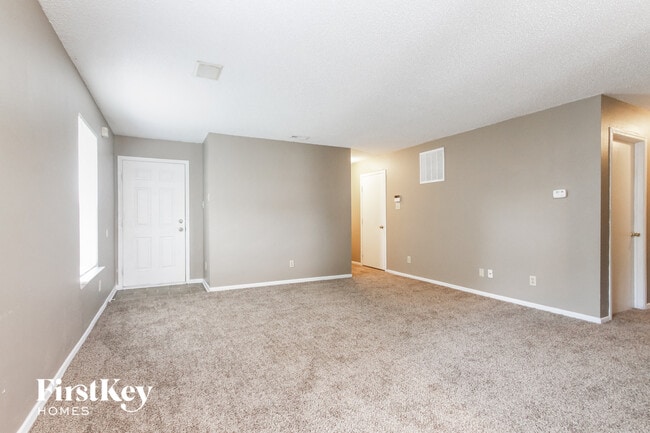 1861 Southernwood Ln