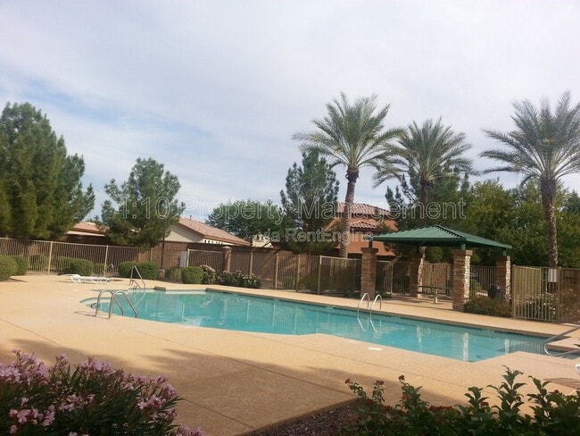 Photo - 2644 E Chester Dr