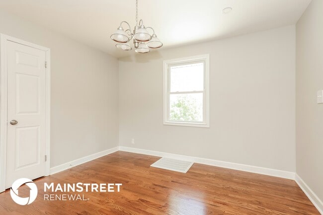 Photo - 606 Tuckahoe Dr